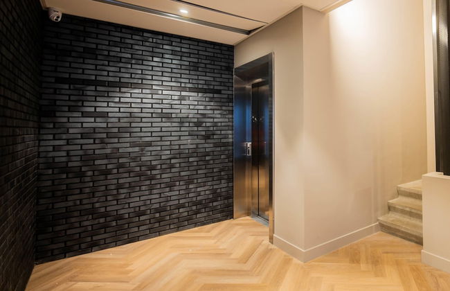Studio Serviced Apartments With City View - Photo 66