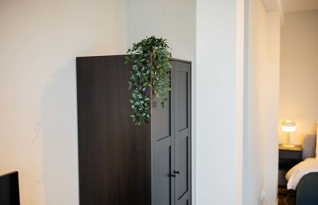 Studio Serviced Apartments With City View - Photo 52