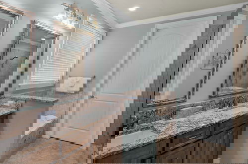 Foto 28 - Gorgeous Beach Home w/ Beautiful Views & Seacrest Pool - Minutes to Beach