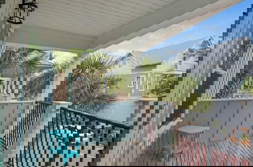 Foto 24 - Gorgeous Beach Home w/ Beautiful Views & Seacrest Pool - Minutes to Beach