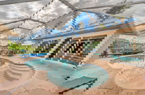 Foto 1 - Sandcastles of Marco Island Waterfront Private Pool by RedAwning