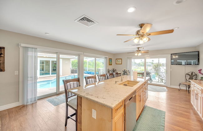 Sandcastles of Marco Island Waterfront Private Pool by RedAwning - Photo 9