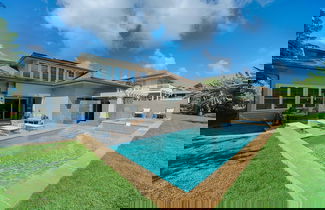 Foto 1 - Makana Pool House 5 Bedroom Home by RedAwning