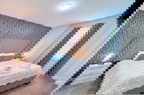 Photo 8 - Spacious Home With Fun Decore And Game Room-4544tb 8 Bedroom Home by RedAwning