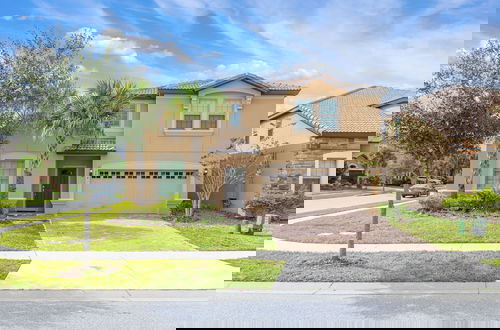 Foto 6 - Upstay - Mickey Themed Mansion w Pool and Hot Tub