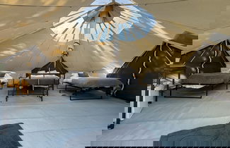 Foto 3 - Cozy Winter Hot Tent With Log Burner, Tv & Hot tub