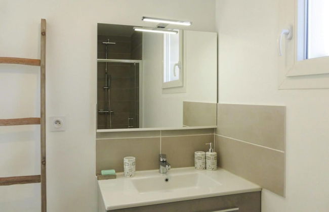 Nice Holiday Home With Private Terrace, Arpaillargues-et-aureillac - Foto 11