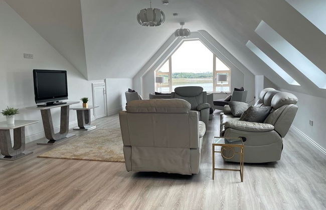 Luxury Waterfront Apartment - Foto 12