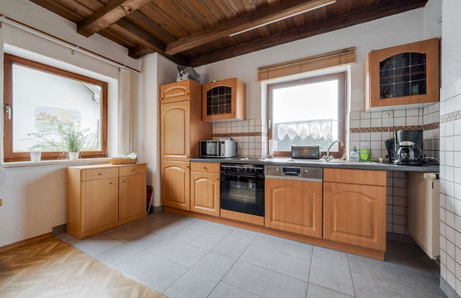 Beautiful Holiday Home in Viechtach With Views - Photo 25