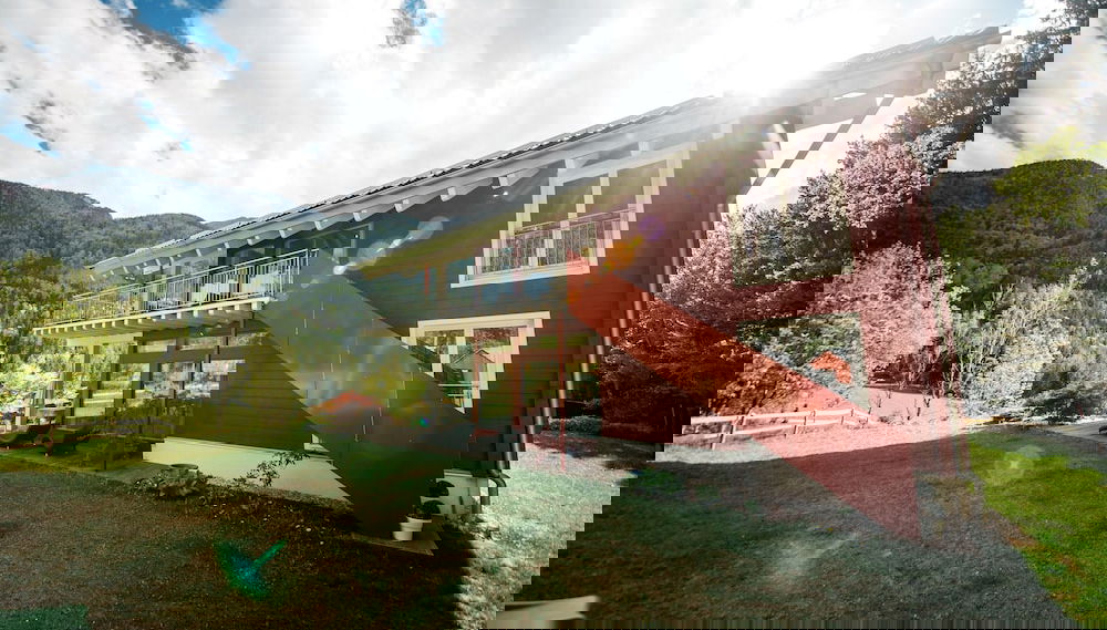 Primary image