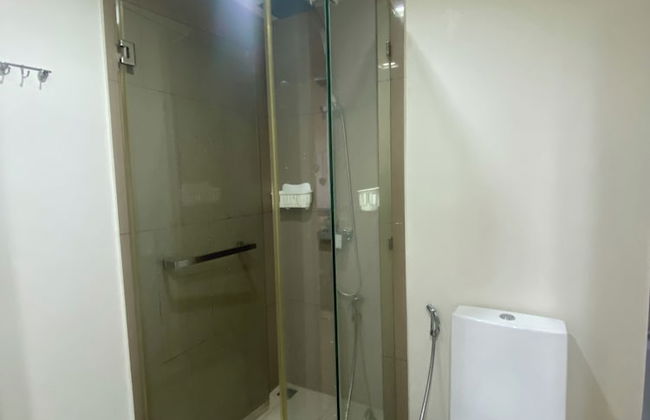 Unixx condo - Photo 24