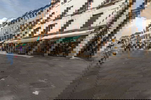 Photo 25 - Leon D Oro Apartment by Wonderful Italy