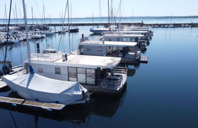 Hausboot in Boltenhagen - Foto 1