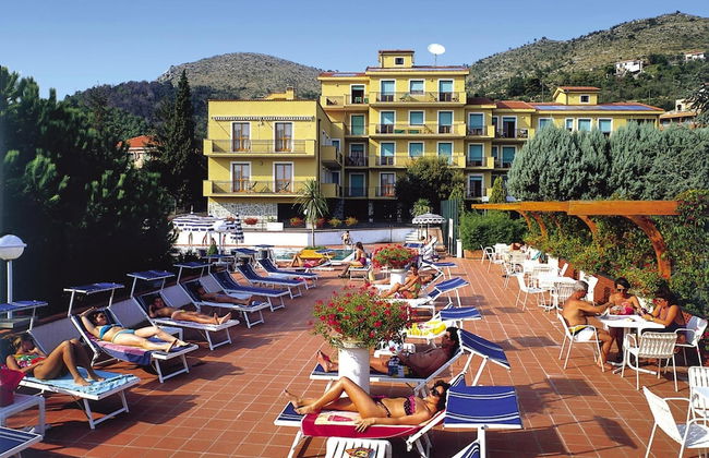 Apartment in Pietra Ligure With Communal Terrace-formerly TUI Ferienhaus - Foto 7