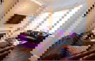 Photo 1 - Spacious Cosy 2 Bedroom House by Bridgewater Canal