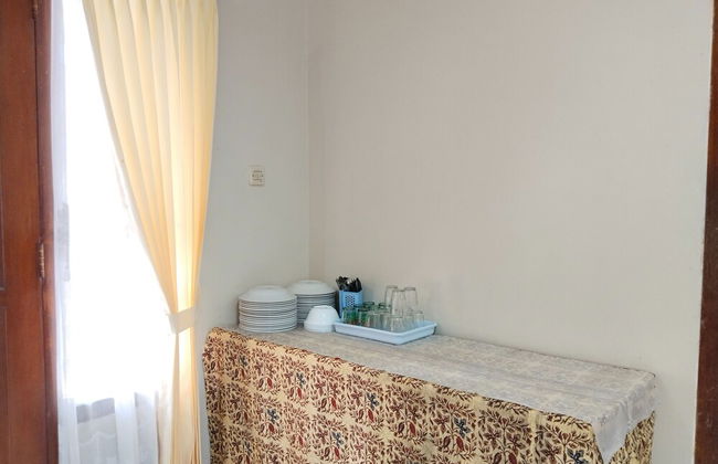 Villa Yustisia Curug 7 Cilember - Foto 25