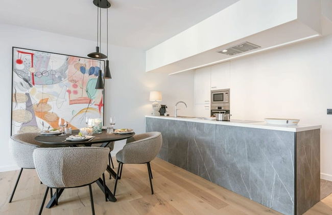 High end Apartment Nearby the Beach in Knokke With Parking - Photo 48
