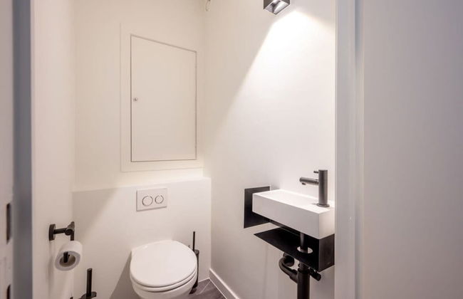 High end Apartment Nearby the Beach in Knokke With Parking - Photo 55