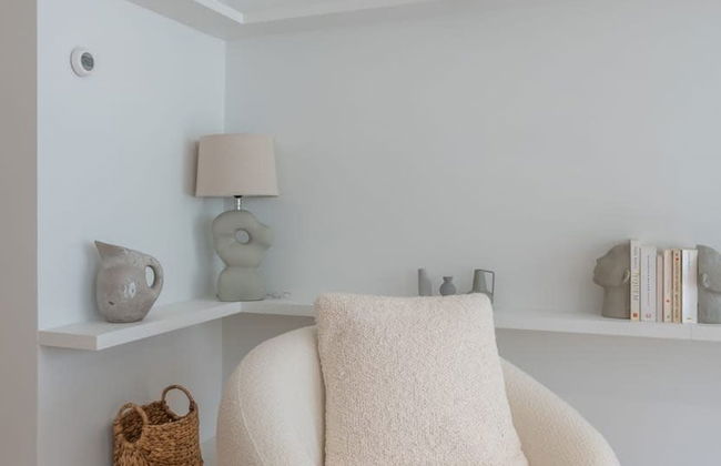 High end Apartment Nearby the Beach in Knokke With Parking - Photo 15
