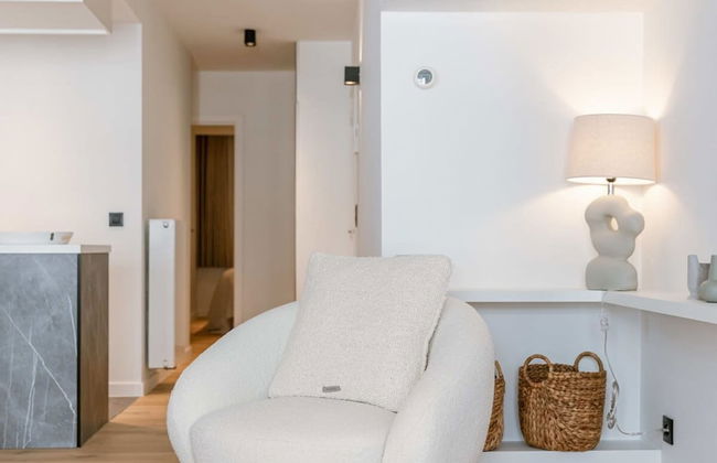 High end Apartment Nearby the Beach in Knokke With Parking - Photo 11