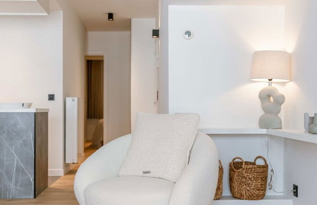 High end Apartment Nearby the Beach in Knokke With Parking - Photo 42