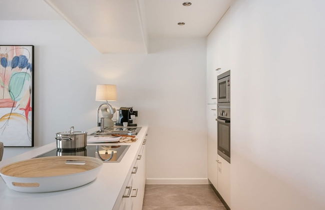 High end Apartment Nearby the Beach in Knokke With Parking - Photo 49