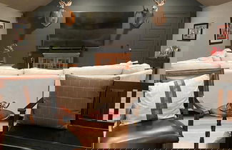 Foto 1 - Elegant Stonegate Home