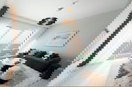 Foto 14 - Stylish JBR 3BR M w Beach Access