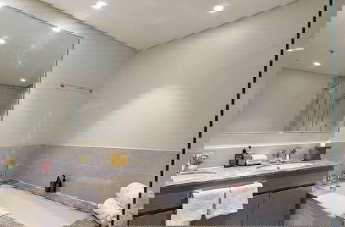 Foto 22 - 3BR Maid Stay 1km From Dubai Mall Dubai Opera