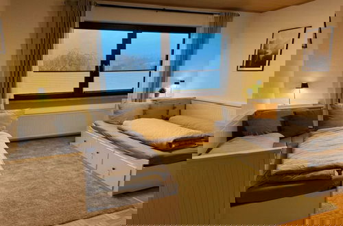 Foto 5 - Lovely Apartment Near the Water