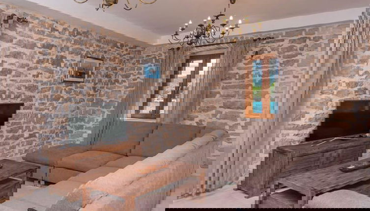 Foto 1 - Holiday Home Loviste-three Bedroom Holiday Home With Pool and Sea View