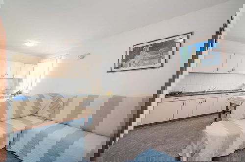 Foto 2 - Apartments Batinic - One Bedroom Apartment With Terrace