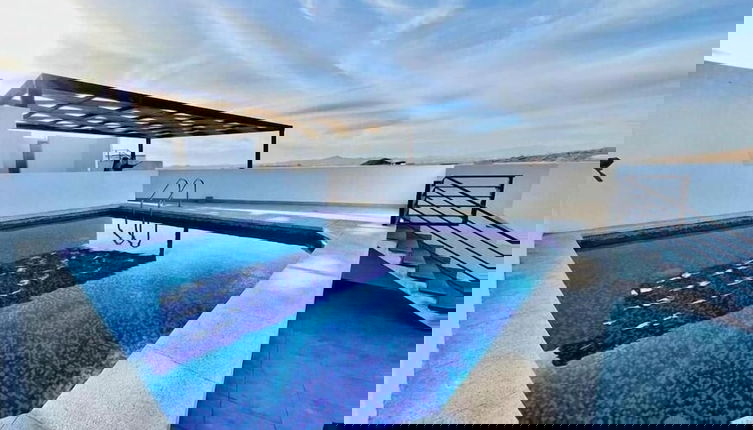 Photo 1 - Oceanwiew Condo Rooftop pool