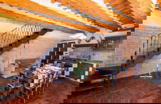 Foto 3 - Apartment in a Country House With 2 Pools