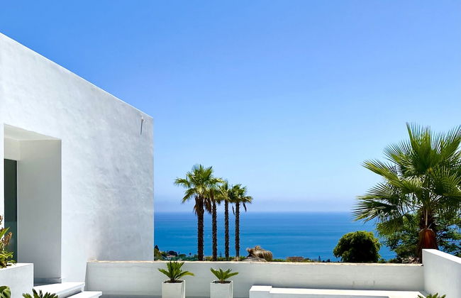 MONDRIAN Luxury Suites & Villas - Photo 65