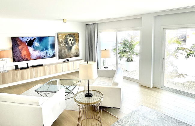 MONDRIAN Luxury Suites & Villas - Photo 46