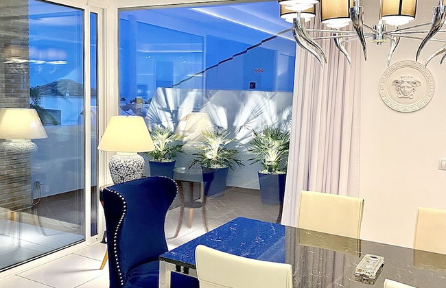 MONDRIAN Luxury Suites & Villas - Photo 34