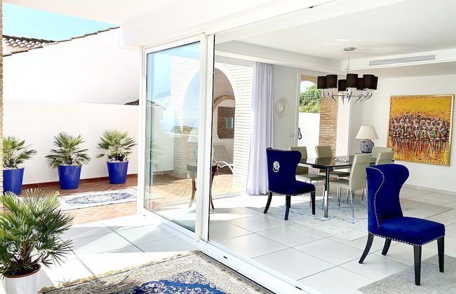 MONDRIAN Luxury Suites & Villas - Photo 1