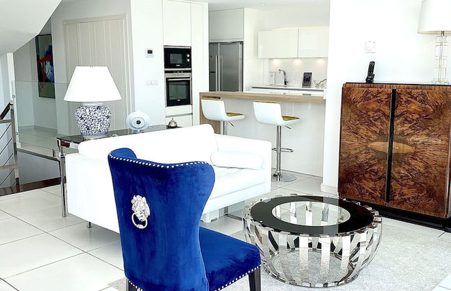 MONDRIAN Luxury Suites & Villas - Photo 39