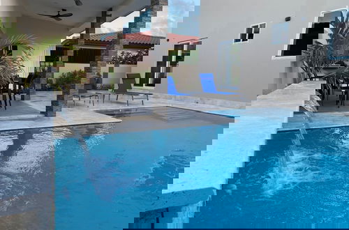 Foto 7 - Luxury Noord 3 2 Villa - W Private Saltwater Pool