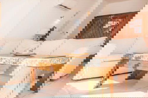 Photo 2 - Villa Shanta