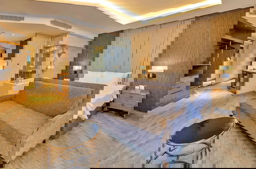 Foto 19 - HANZ Business Suite Panorama Grand Residences