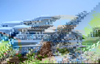 Foto 1 - Luxury Oceanfront Villa w 2 Pools Beach Pier