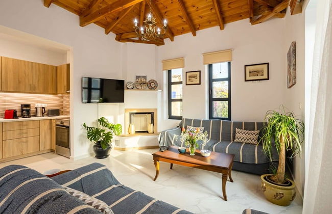 Stoupa Stone Built Home A Breath Away to the Sea - Foto 7