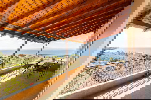 Foto 26 - Verga Beachside Getaway With Panoramic Seaviews