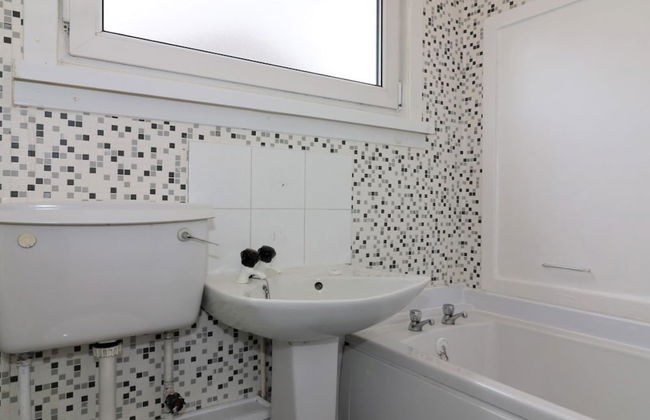 Troon House - East Kilbride - Photo 4
