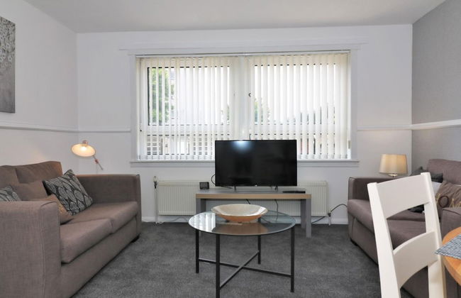 Troon House - East Kilbride - Photo 32