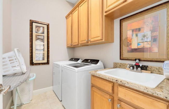 Serene Golf-front Oasis Villa in Reunion Resort - Foto 8