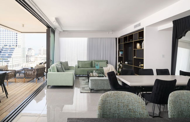 Luxury with Terrace & Sea View by FeelHome - Foto 12
