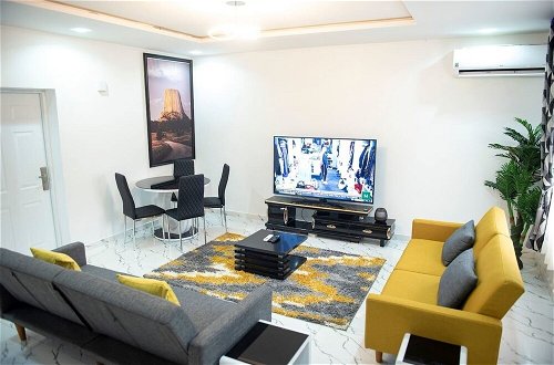 Foto 1 - Luxury 3 Bedroom Apartment With Wifi